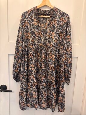 SHEIN Navy Floral Long Sleeve Tiered Dress with Peach and Cream Flowers